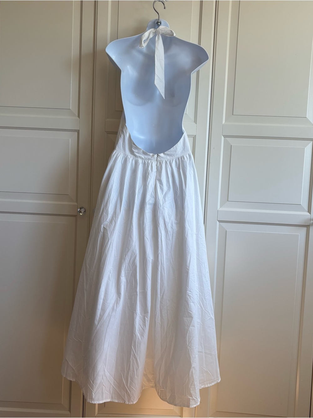 En Saison White Halter Midi Dress Open Back Sleeveless A-Line Size S Resort - Picture 6 of 13